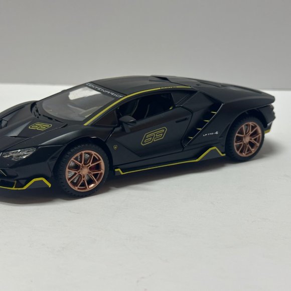 1:24 Lamborghini Centenario Diecast With Headlight & Taillight LED Matt Black - Picture 3 of 10